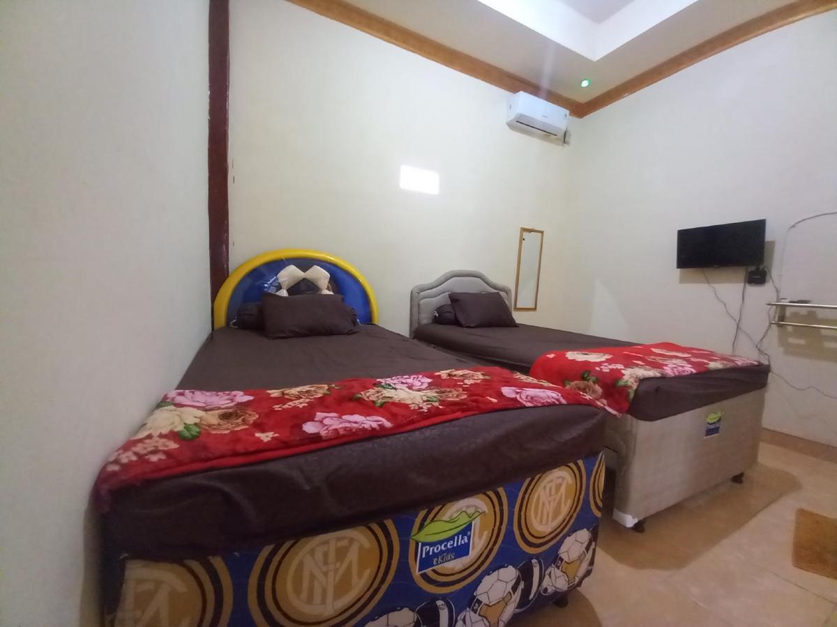 Oyo 90731 E-Kreasi Home Test Esterno foto
