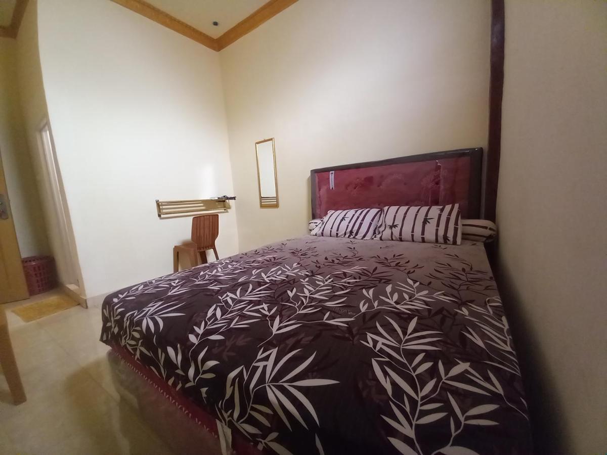 Oyo 90731 E-Kreasi Home Test Esterno foto